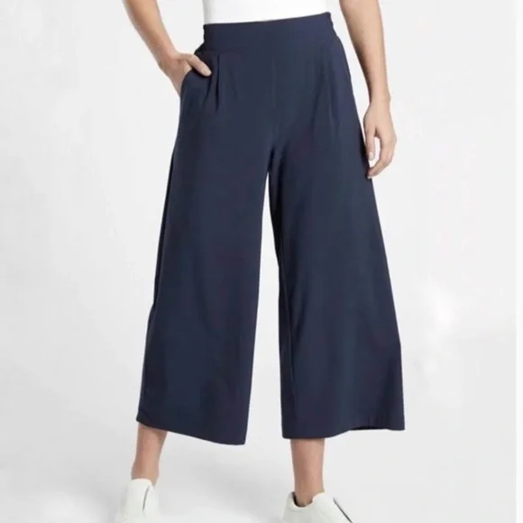 Athleta Navy Brooklyn Wide Leg Crop Pant Size 0 - Picture 1 of 11